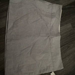 Old Navy NWT mini skirt Size 12 striped gray.